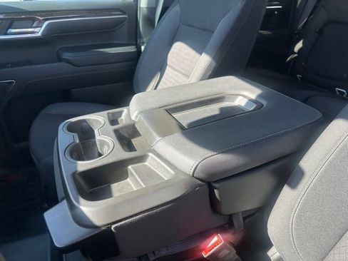 Used 2023 GMC Sierra 1500 Elevation image 33