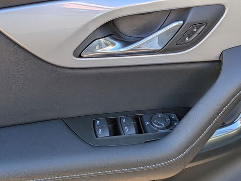 Used 2025 Chevrolet Blazer LT w/ Sound & Technology Package image 13