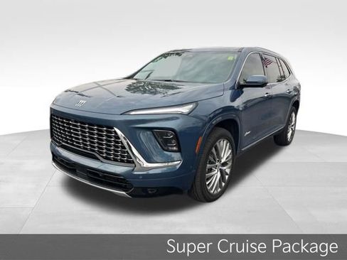 Used 2026 Buick Enclave Avenir w/ Super Cruise Package AWD/4WD image 3