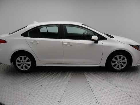 Certified 2024 Toyota Corolla LE image 7