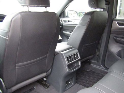 New 2026 Volkswagen Atlas Cross Sport SE AWD/4WD image 14