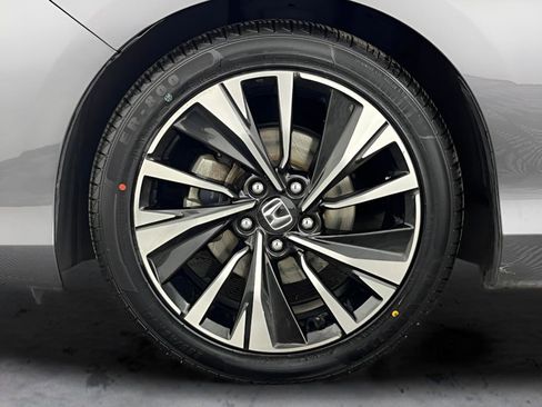 Used 2017 Honda Accord EX-L image 24
