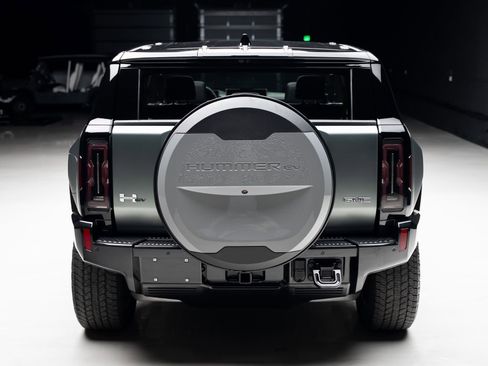 Used 2024 GMC Hummer EV 3X AWD/4WD image 29