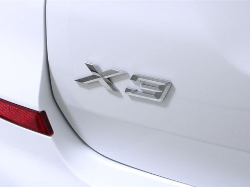 Used 2019 BMW X3 sDrive30i w/ Convenience Package RWD image 10