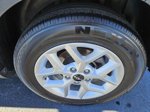 Used 2024 Kia Soul LX w/ Option Group 015 image 13