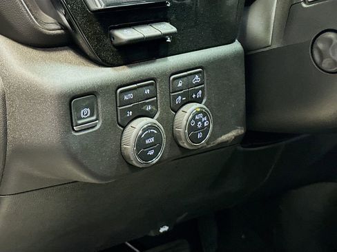 New 2025 Chevrolet Silverado 1500 LTZ w/ Technology Package AWD/4WD image 11