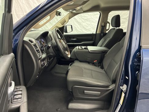 Used 2019 RAM 1500 Tradesman AWD/4WD image 14