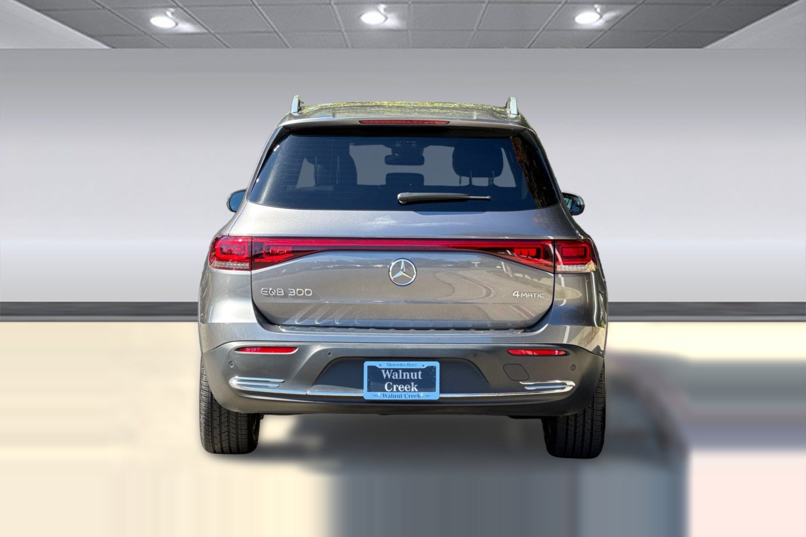 Certified 2023 Mercedes-Benz EQB 300 4MATIC image 10