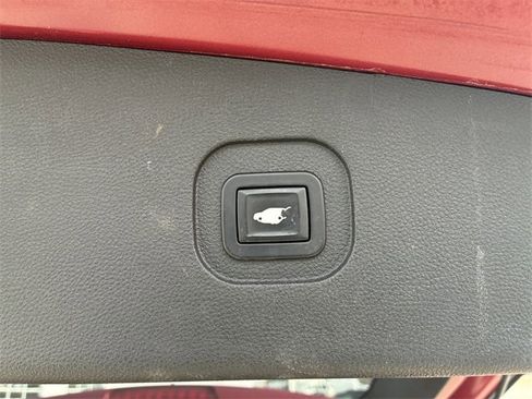 Used 2015 Chevrolet Equinox LTZ image 14