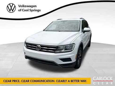 Used 2021 Volkswagen Tiguan SE w/ Panoramic Sunroof Package AWD/4WD image 1
