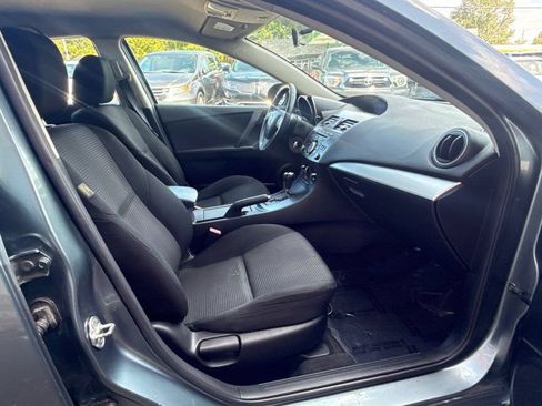 Used 2012 MAZDA MAZDA3 i Touring FWD image 17