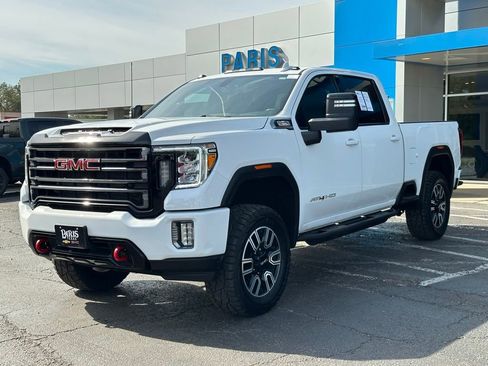 Used 2023 GMC Sierra 2500 AT4 image 3
