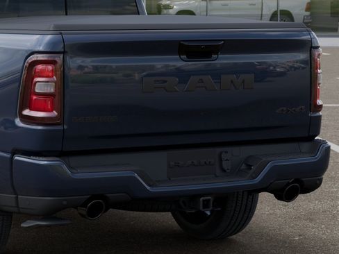New 2026 RAM 1500 Laramie AWD/4WD image 39