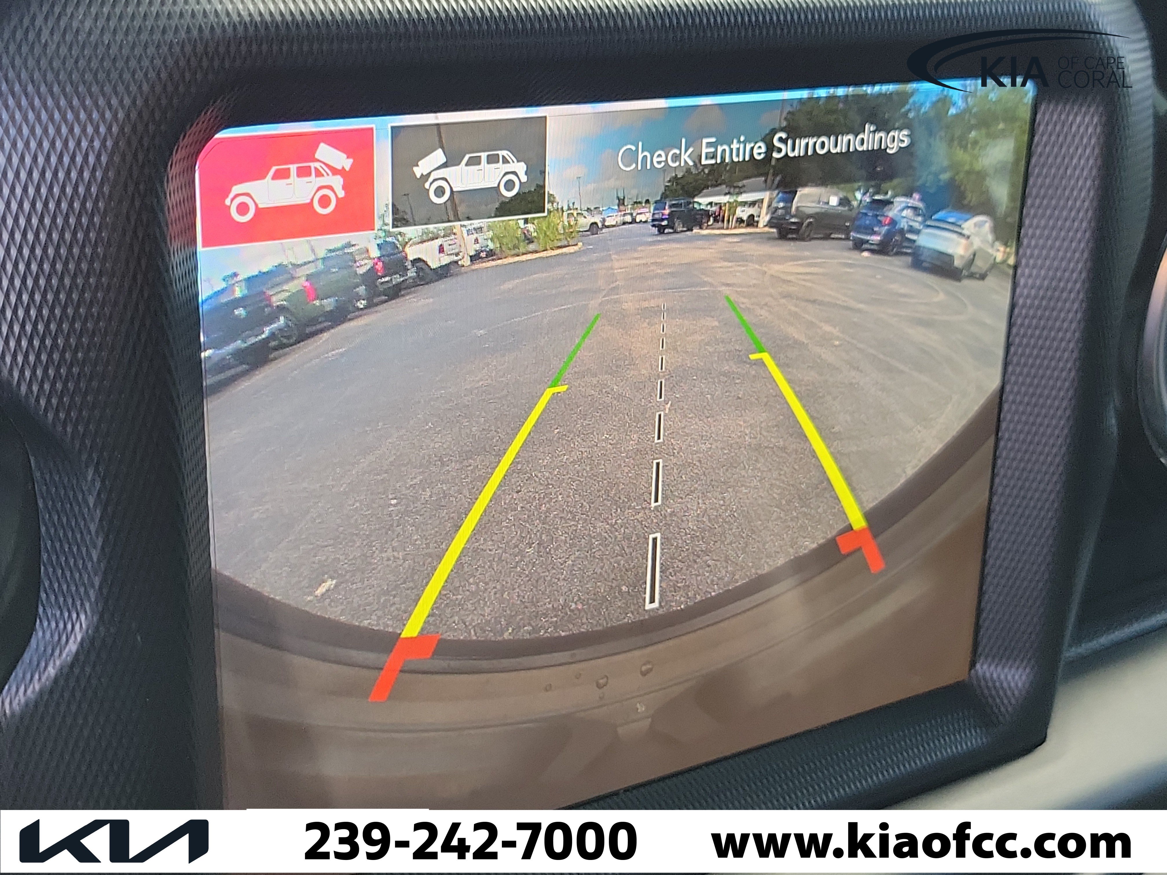 Used 2022 Jeep Wrangler Unlimited Rubicon w/ Trailer Tow Package AWD/4WD image 27