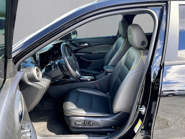 Used 2024 Chevrolet Trax ACTIV FWD image 28