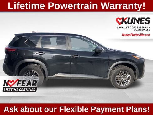 Used 2023 Nissan Rogue S image 11