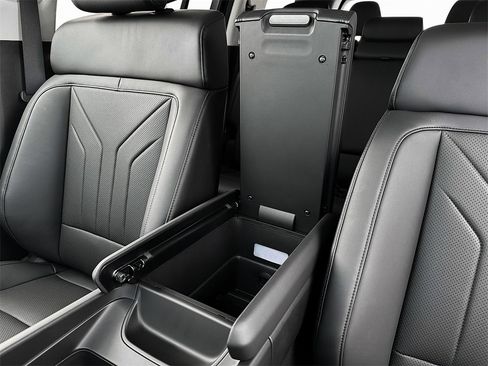 New 2026 Hyundai Santa Fe SEL image 18