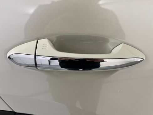 Used 2022 INFINITI QX60 Sensory image 49