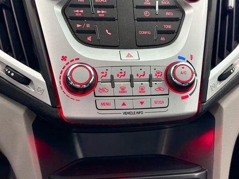 Used 2016 GMC Terrain SLE image 15