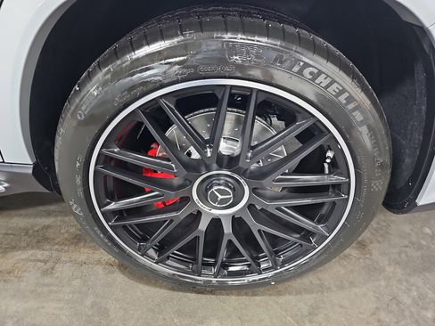 New 2026 Mercedes-Benz GLS 63 AMG 4MATIC image 36