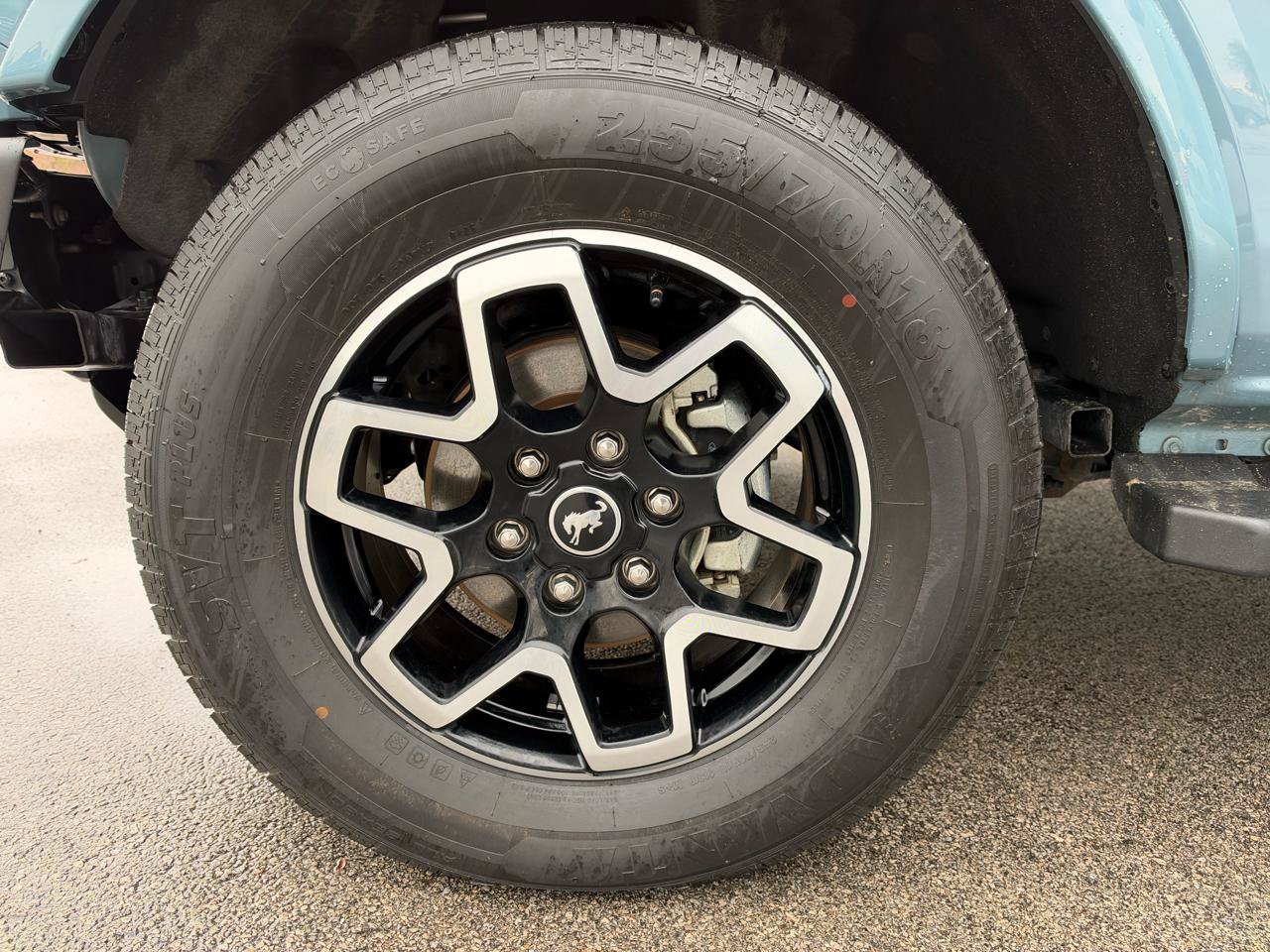Used 2022 Ford Bronco Outer Banks AWD/4WD image 15