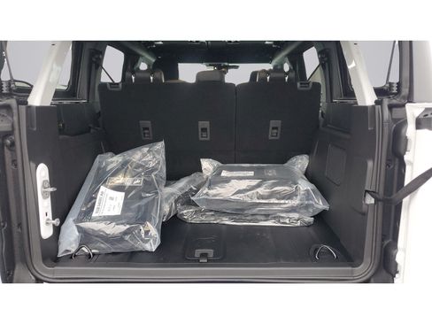 New 2025 Ford Bronco Big Bend w/ Black Diamond Package AWD/4WD image 39