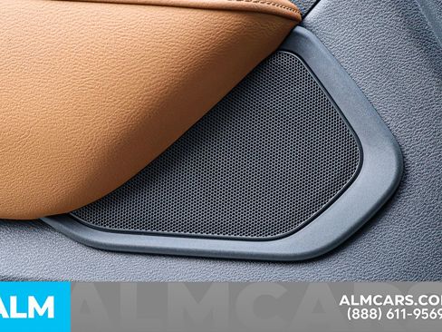 Used 2025 Nissan Armada SL w/ Captain's Chari Seat Package image 47