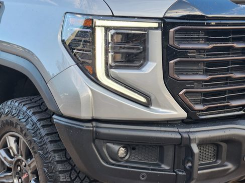 Used 2026 GMC Sierra 1500 AT4X AWD/4WD image 9