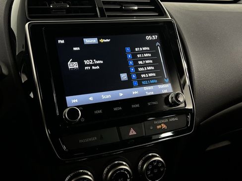 Used 2025 Mitsubishi Outlander Sport SE image 17