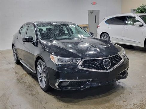 Used 2019 Acura TLX V6 SH-AWD w/ Advance Package image 4