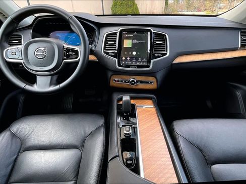 Used 2024 Volvo XC90 T8 Plus w/ Protection Package AWD/4WD image 16