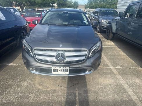 Used 2015 Mercedes-Benz GLA 250 image 1