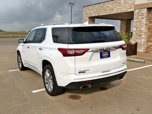 Used 2020 Chevrolet Traverse Premier w/ LPO, Floor Liner Package image 3