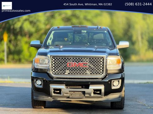 Used 2015 GMC Sierra 2500 Denali w/ Duramax Plus Package AWD/4WD image 30