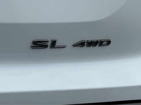 New 2026 Nissan Pathfinder SL AWD/4WD image 7