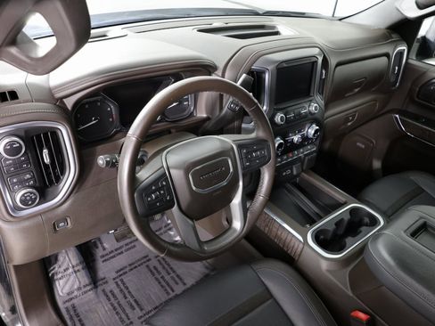 Used 2022 GMC Sierra 3500 Denali image 22