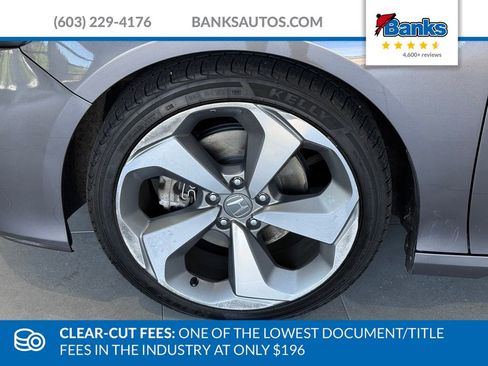 Used 2018 Honda Accord Touring image 4