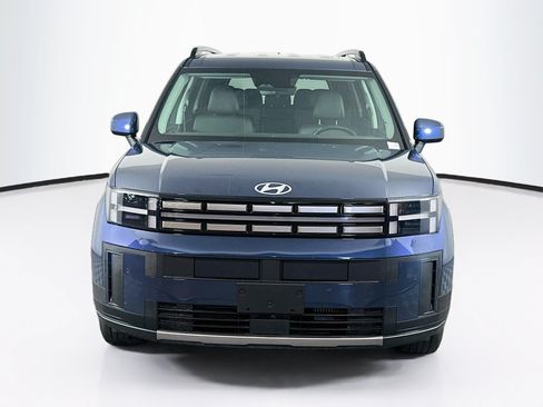 Used 2026 Hyundai Santa Fe SEL FWD image 2