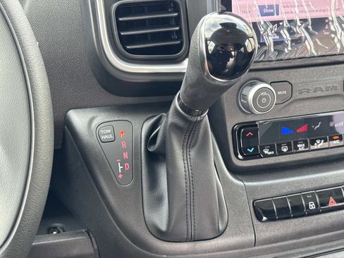 New 2026 RAM ProMaster 2500 w/ Quick Order Package 22H SLT+ image 18