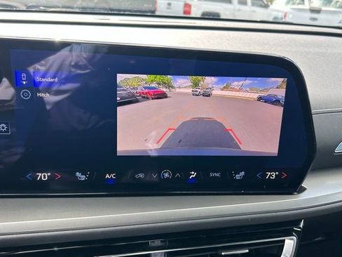 Certified 2025 Chevrolet Traverse LT image 23