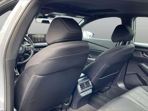 Used 2025 Honda Accord Sport image 22