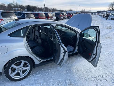 Used 2015 Ford Focus Titanium image 13