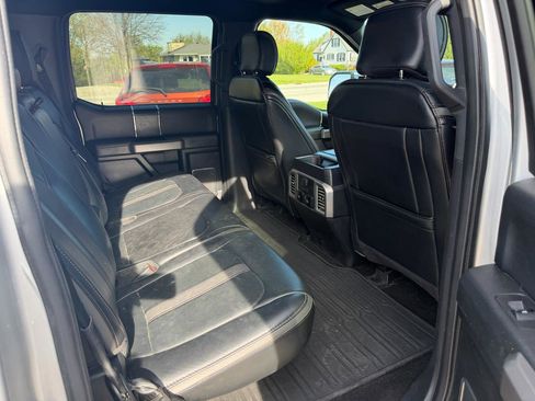 Used 2019 Ford F150 Platinum AWD/4WD image 18