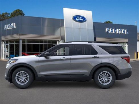 New 2026 Ford Explorer Active image 3