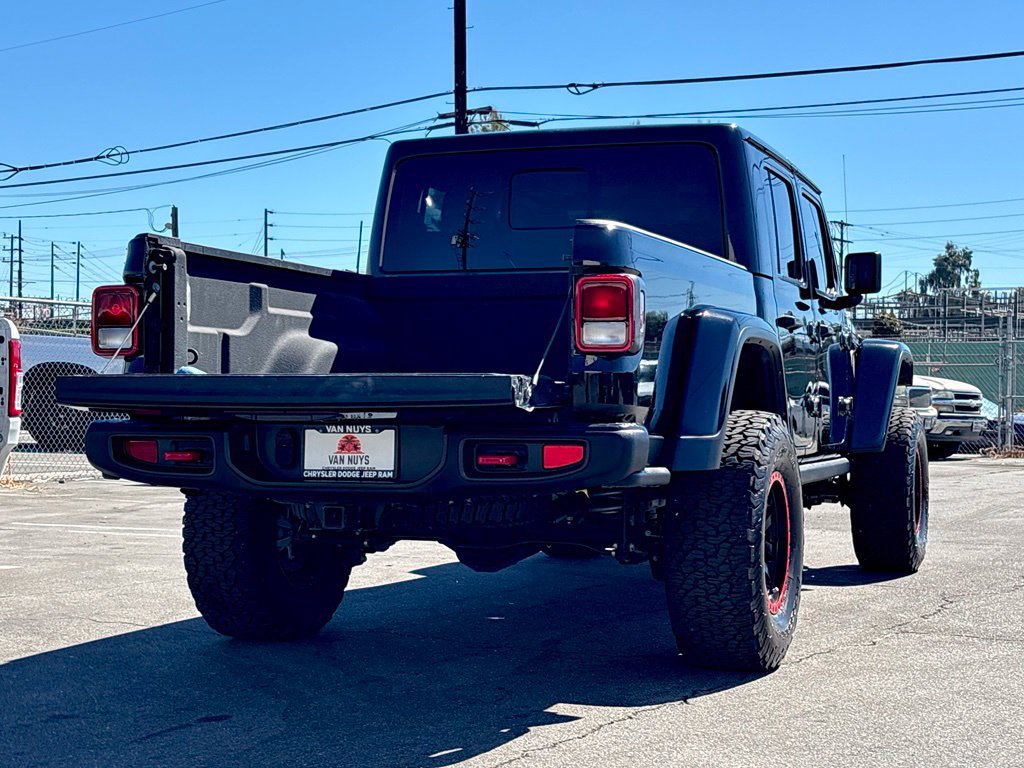Used 2022 Jeep Gladiator Rubicon w/ Cold Weather Group AWD/4WD image 9