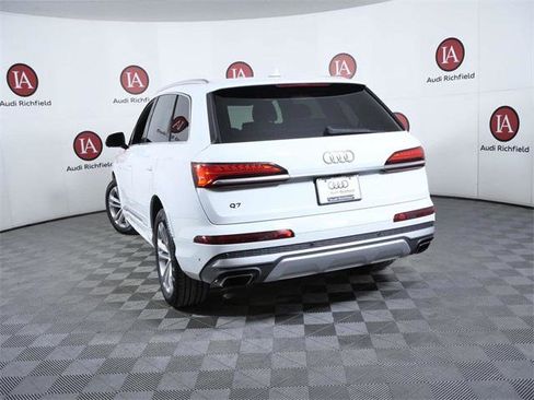 Used 2025 Audi Q7 3.0T Premium Plus image 6