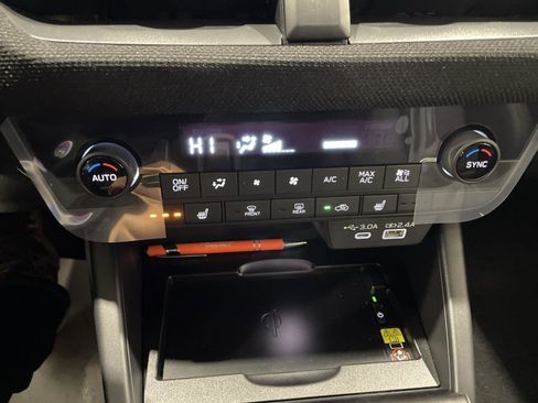 New 2026 Subaru Outback Limited AWD/4WD image 19