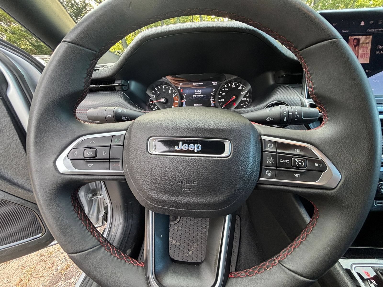 Used 2025 Jeep Compass Trailhawk AWD/4WD image 29