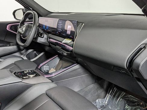 Used 2025 BMW X3 xDrive30i w/ Convenience Package image 27