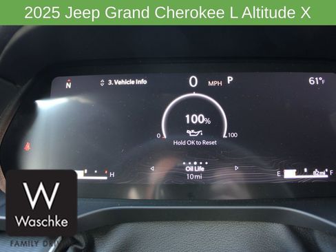 New 2025 Jeep Grand Cherokee L Altitude image 38